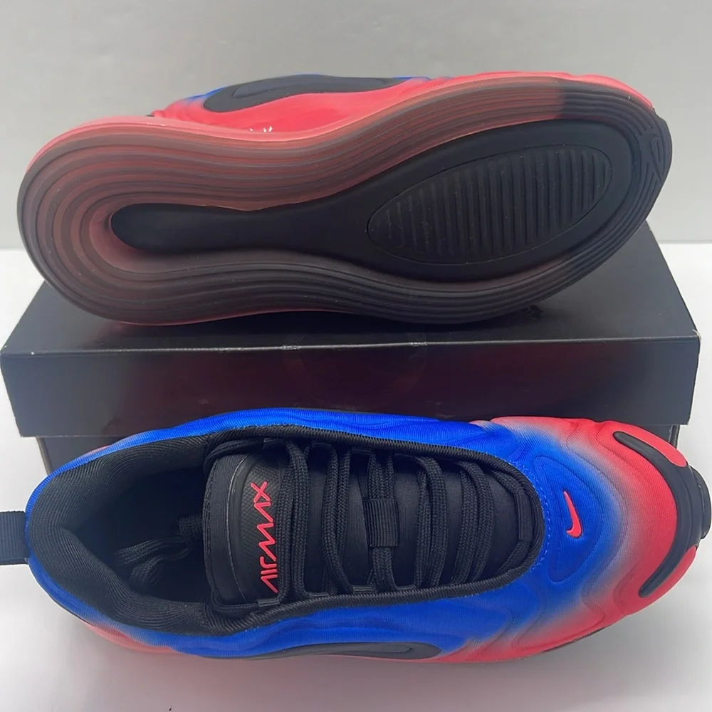 Nike WMNS NIKE AIR MAX 720
BLACK/RACER BLUE-FLASH CRIMSON
AQ3196 013 Sneakers - Picture 3 of 16